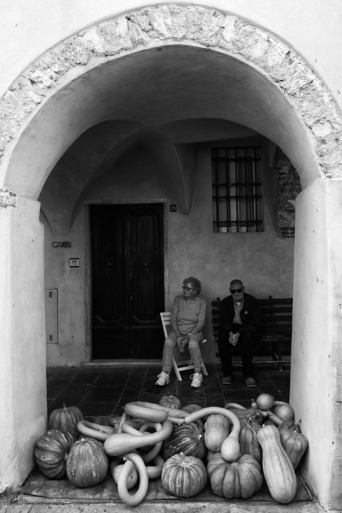 Black and white preview